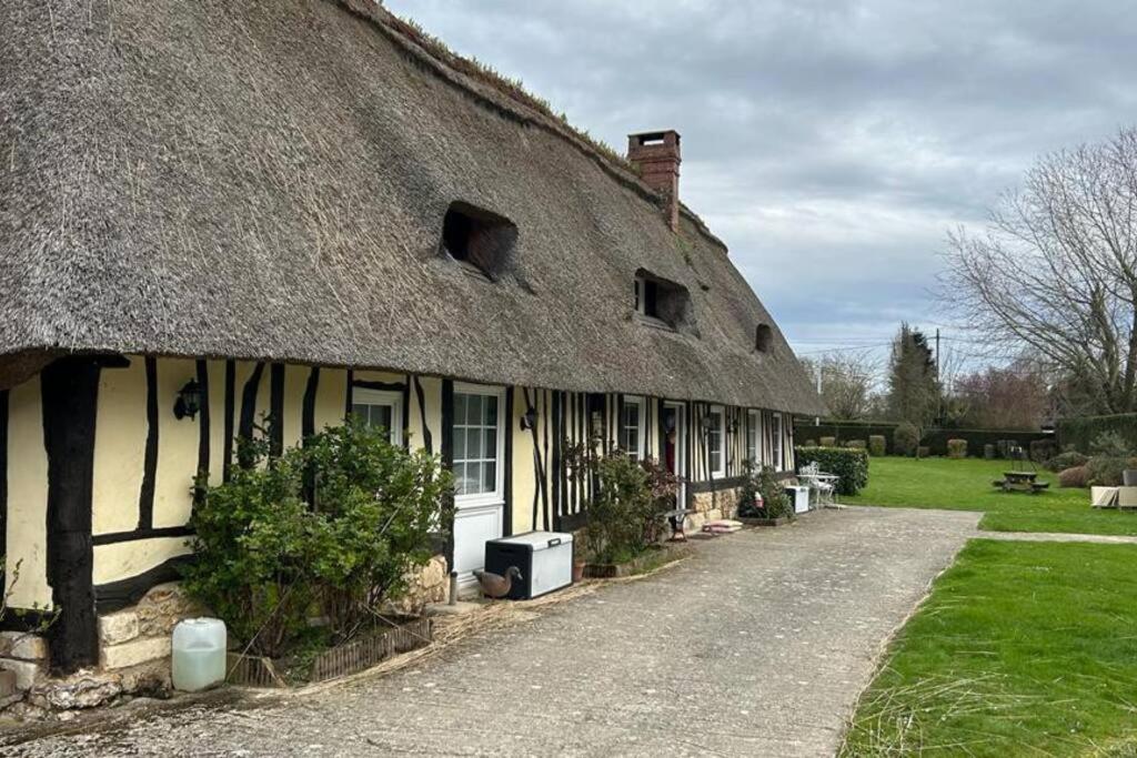Chaumiere De Charme Cosy Villa Saint-Éloi-de-Fourques Eksteriør bilde