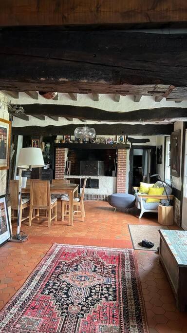 Chaumiere De Charme Cosy Villa Saint-Éloi-de-Fourques Eksteriør bilde